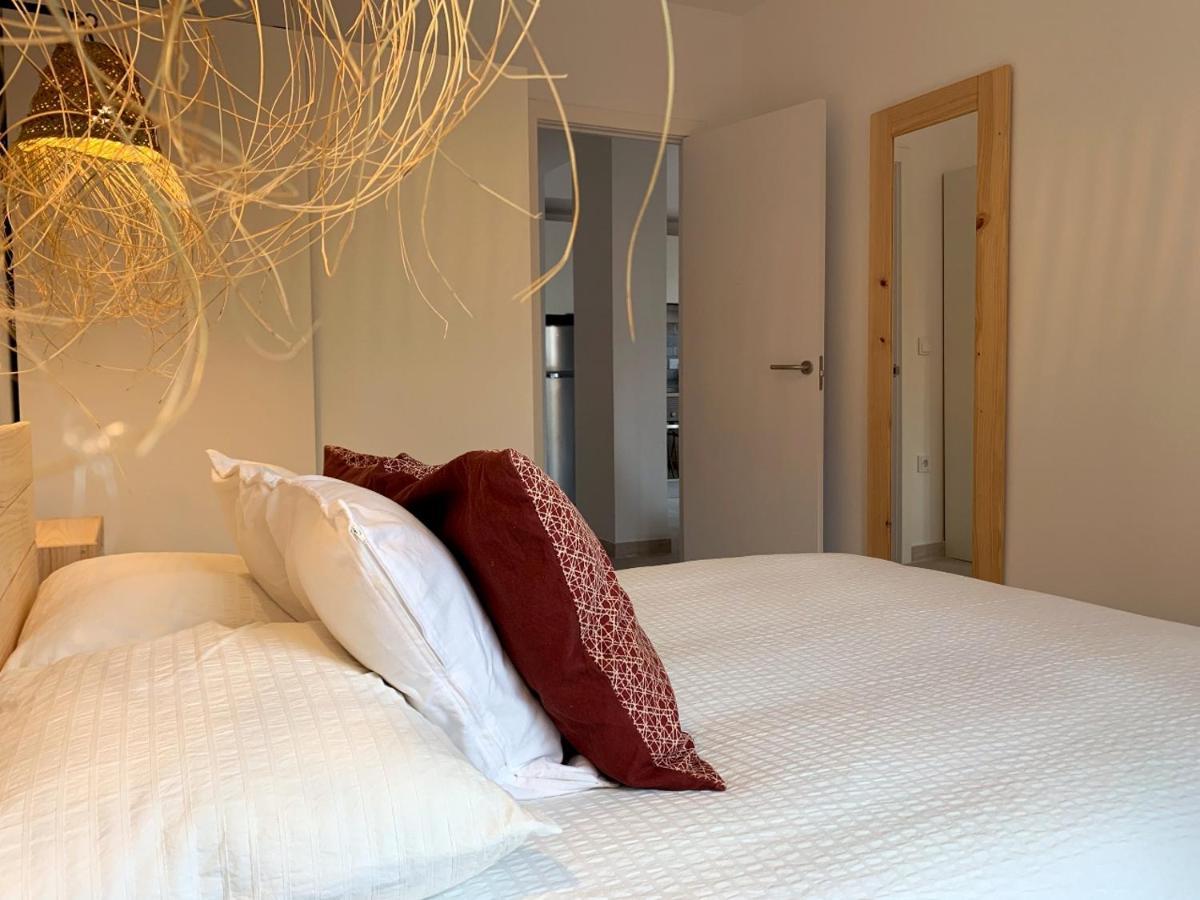 Apartamento Marinas Sol - Tu hogar con jardín privado! Vera Exterior foto