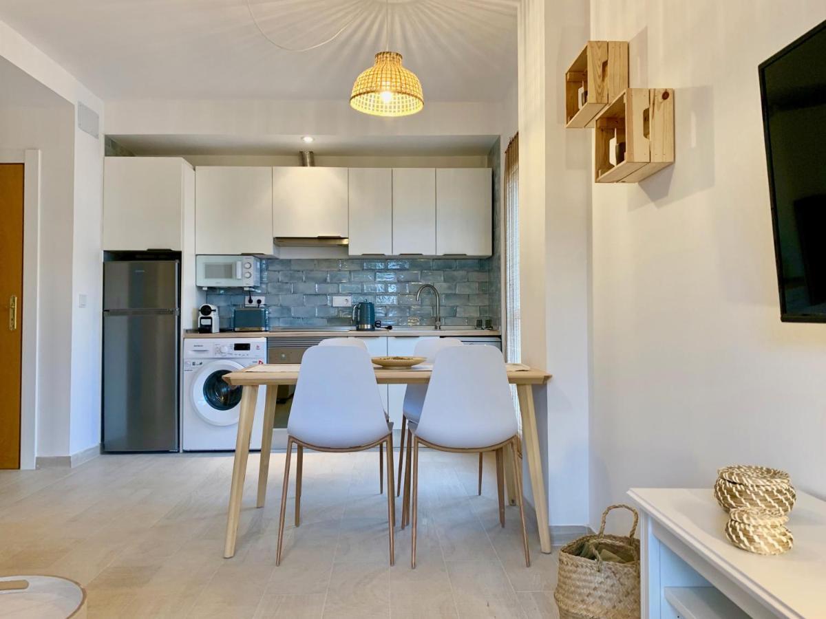 Apartamento Marinas Sol - Tu hogar con jardín privado! Vera Exterior foto