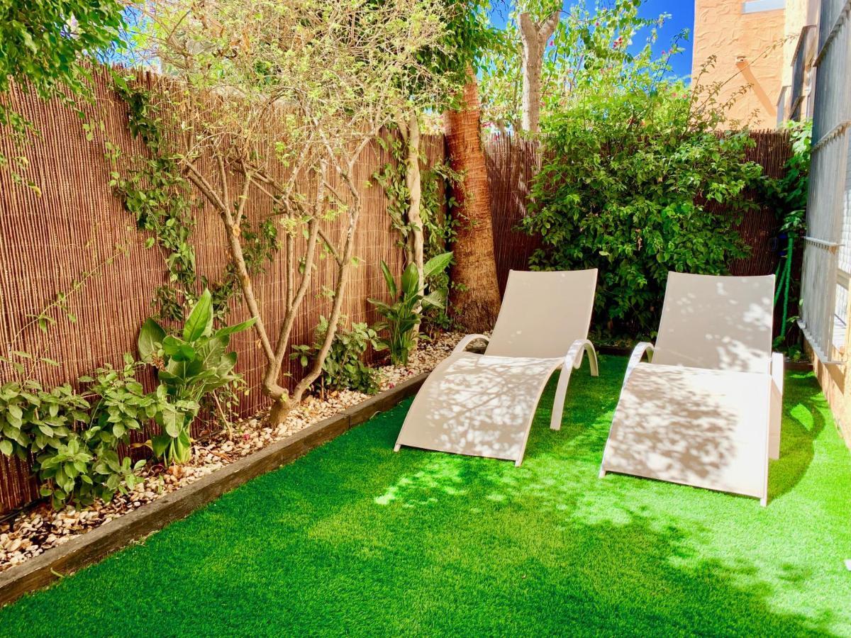 Apartamento Marinas Sol - Tu hogar con jardín privado! Vera Exterior foto